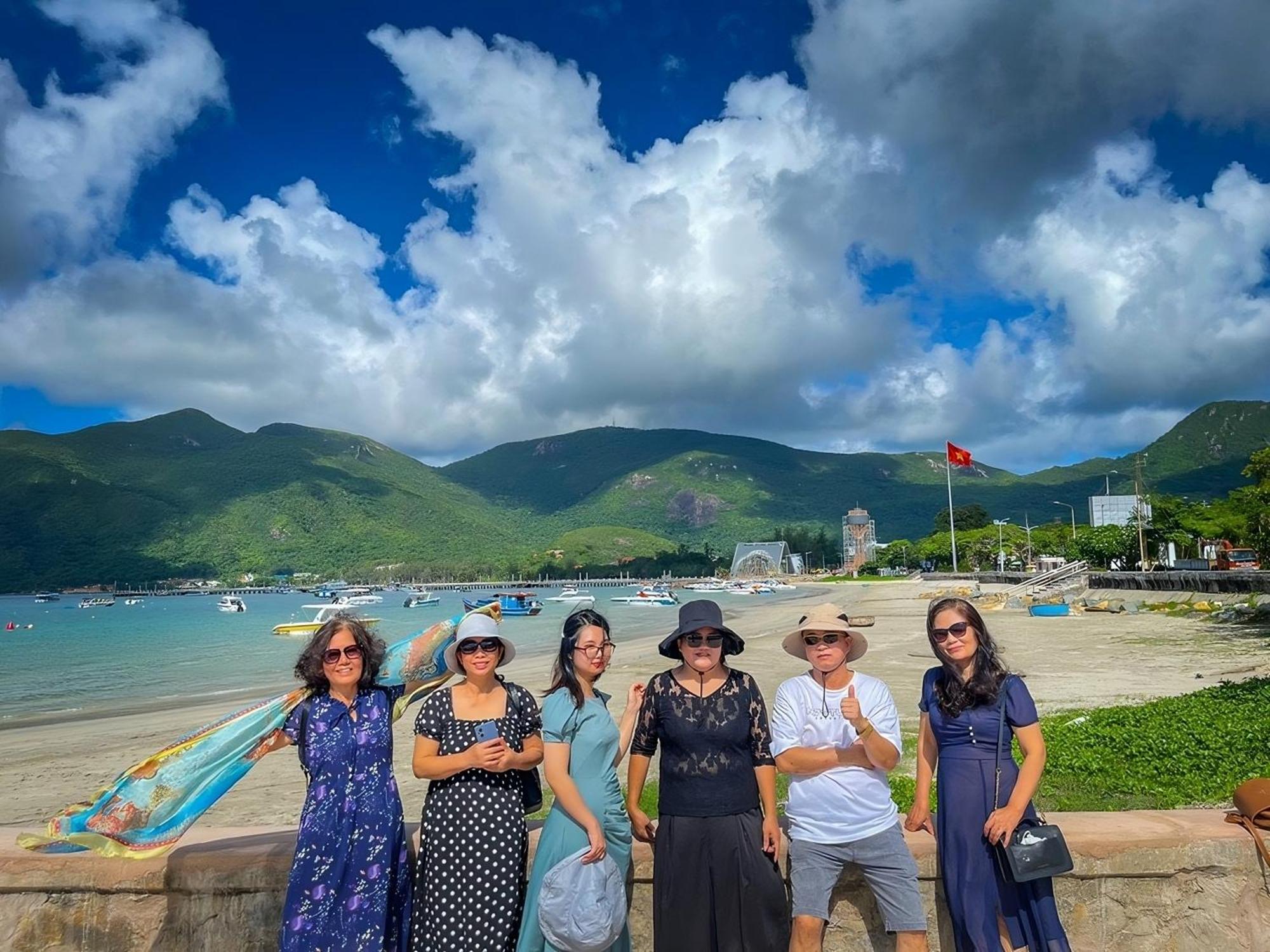 Duy Canh Homestay Chi Khu Co Ong 外观 照片